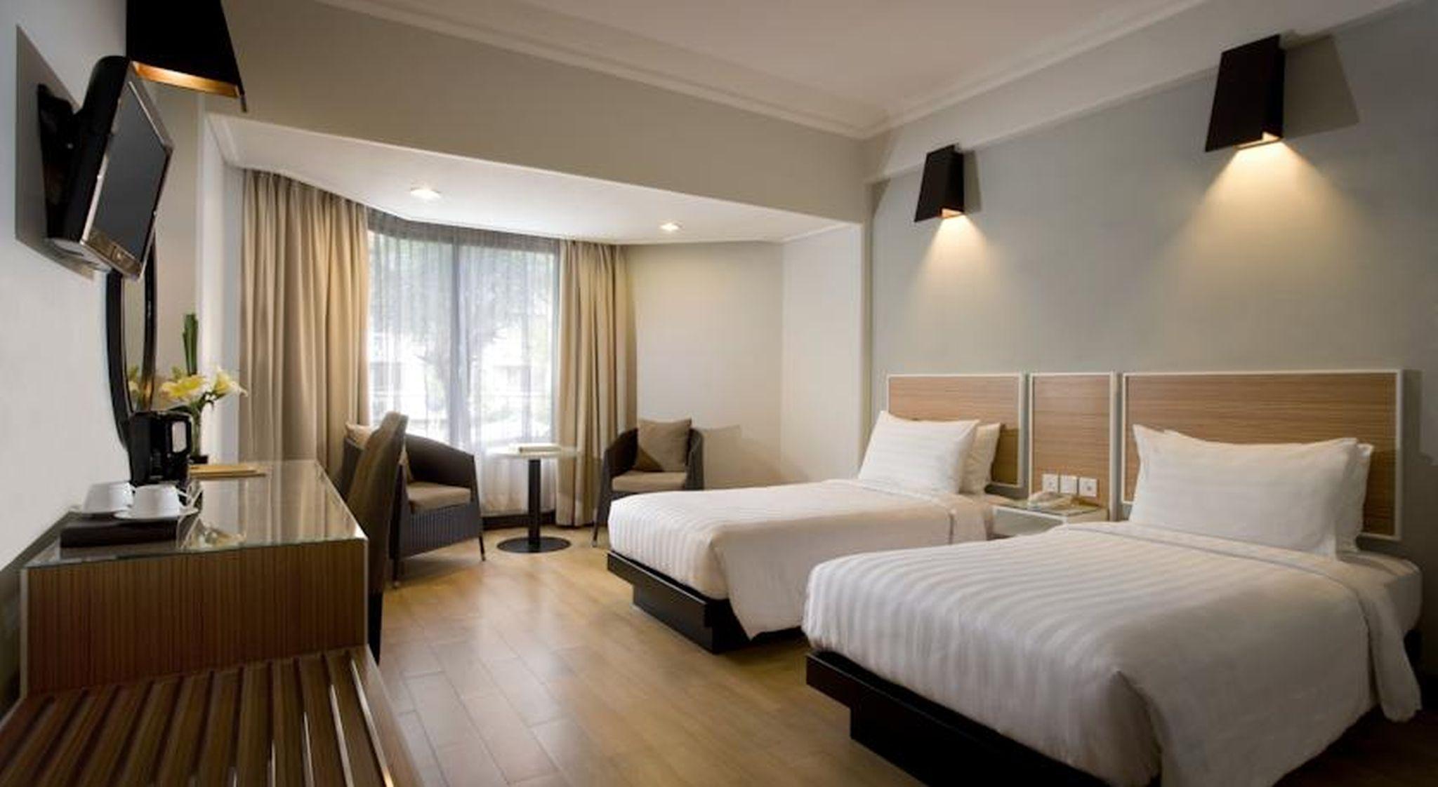 โฮเต็ล ซานติก้า พรีเมียร์ จ๊อกจา Hotel ยอกยาการ์ตา ภายนอก รูปภาพ